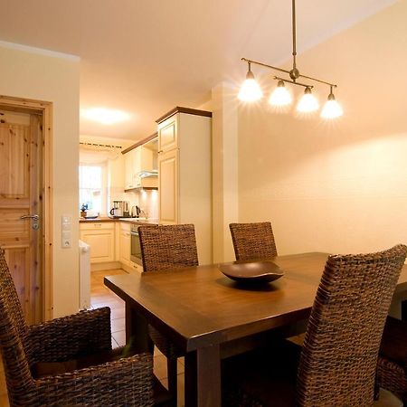 Ferienhaus Zander Mit Sauna Born Buitenkant foto