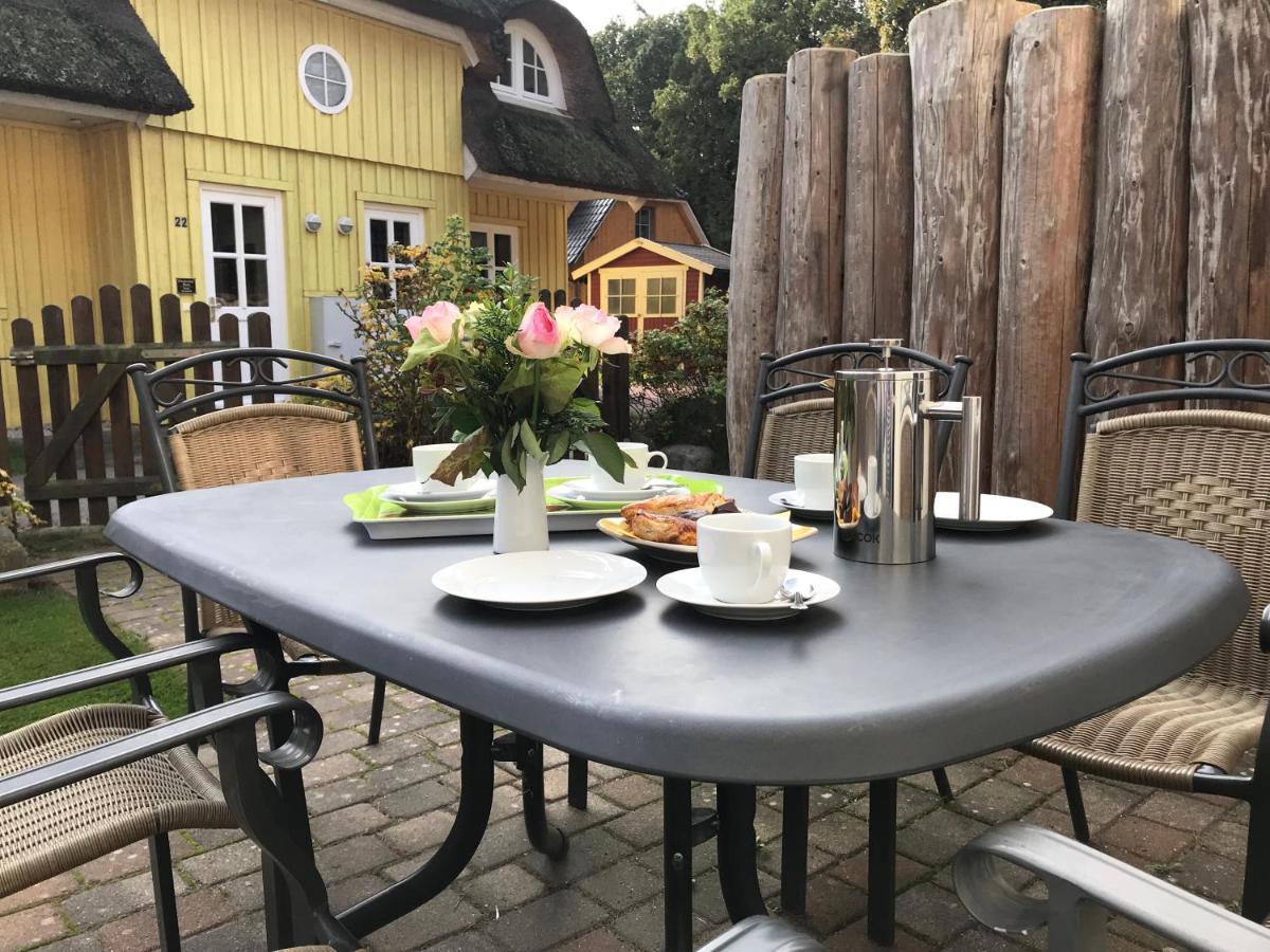 Ferienhaus Zander Mit Sauna Born Buitenkant foto